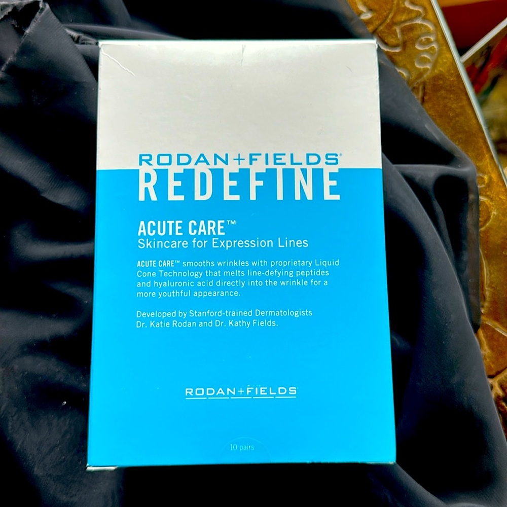Rodan + Fields Redefine Acute Care Skincare for Expression Lines